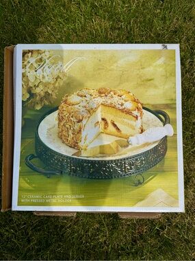 12" Ceramic Cake Plate & Server with Pressed Metal Holder - White/Cream